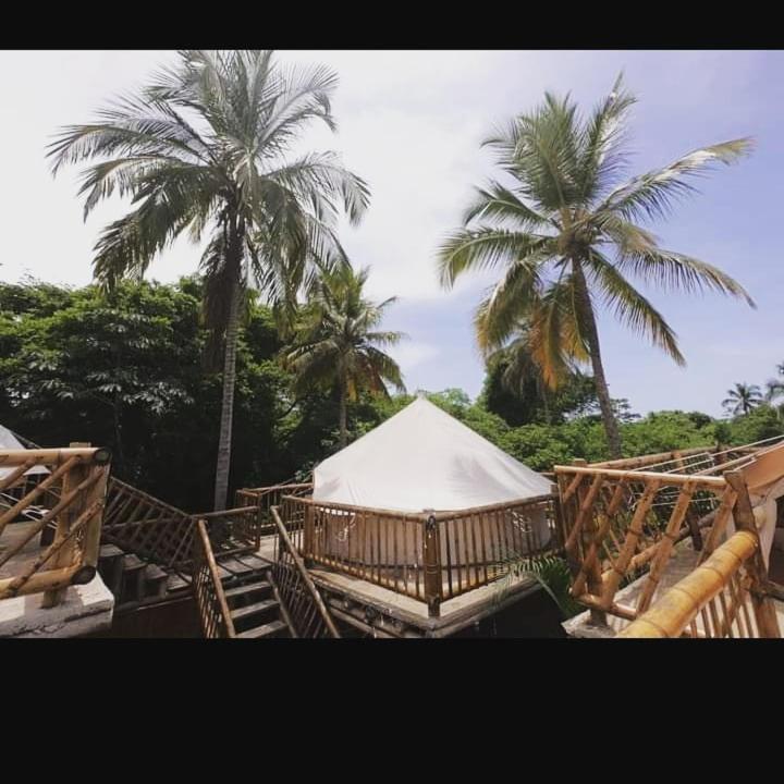 Glamping Due Amici Hotell Palomino Exteriör bild